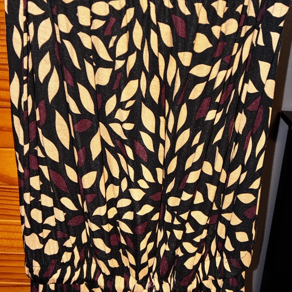 Chic Strapless Patterned Dress - Picture 10 of 12